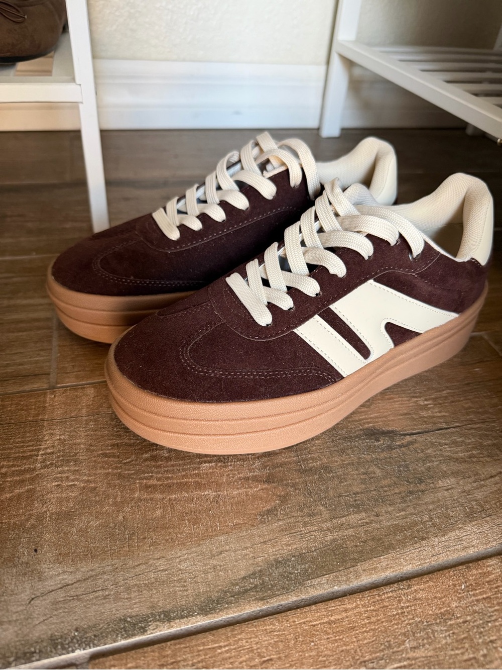 Women chunky brown 7.5 la sheelah shoes